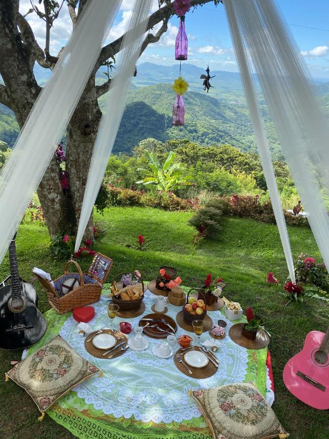 Pousada Le Monte Cristo กวารามีรันกา ภายนอก รูปภาพ