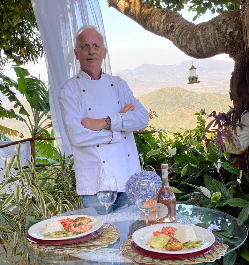 Pousada Le Monte Cristo กวารามีรันกา ภายนอก รูปภาพ