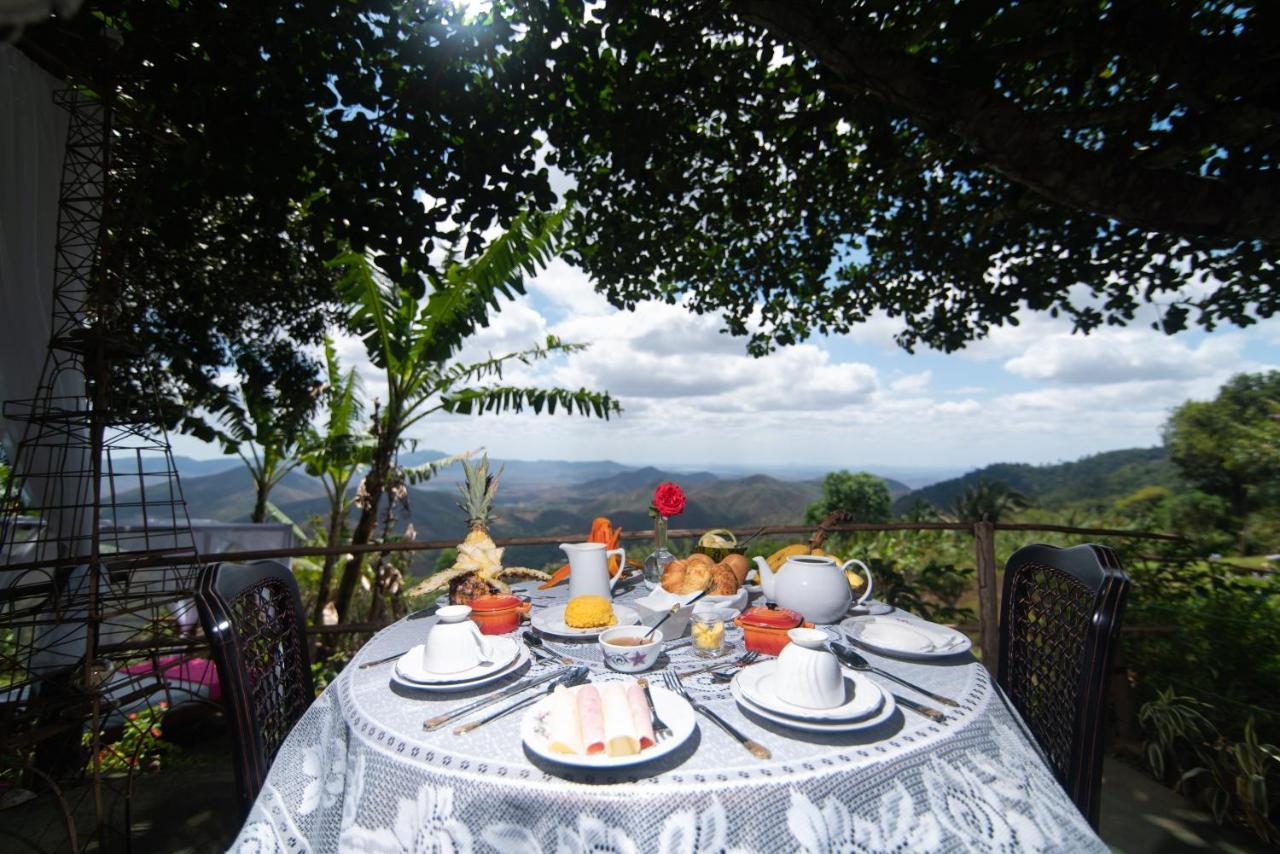 Pousada Le Monte Cristo กวารามีรันกา ภายนอก รูปภาพ